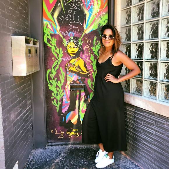 Meet your Posher, Leanne - Picture 1 of 1